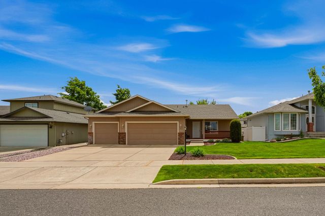 1512 E Houghton Ct, Spokane, WA 99217