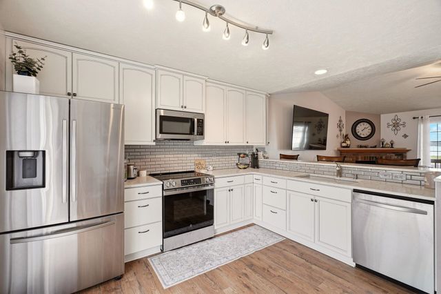 1512 E Houghton Ct, Spokane, WA 99217