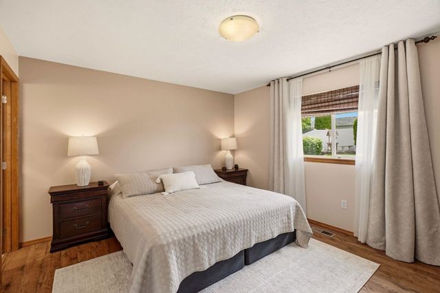 1512 E Houghton Ct, Spokane, WA 99217