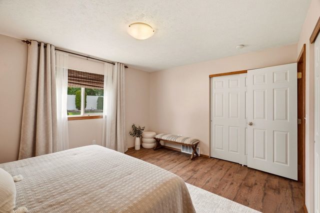 1512 E Houghton Ct, Spokane, WA 99217