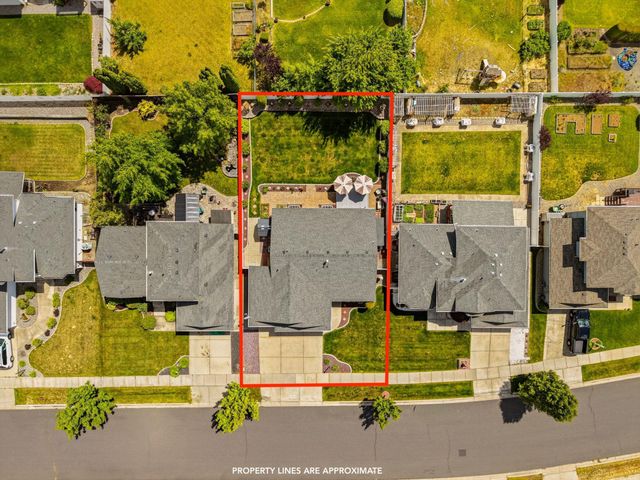 1512 E Houghton Ct, Spokane, WA 99217