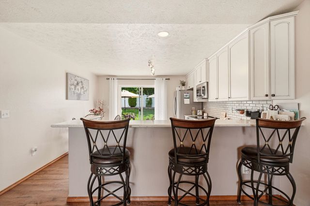 1512 E Houghton Ct, Spokane, WA 99217