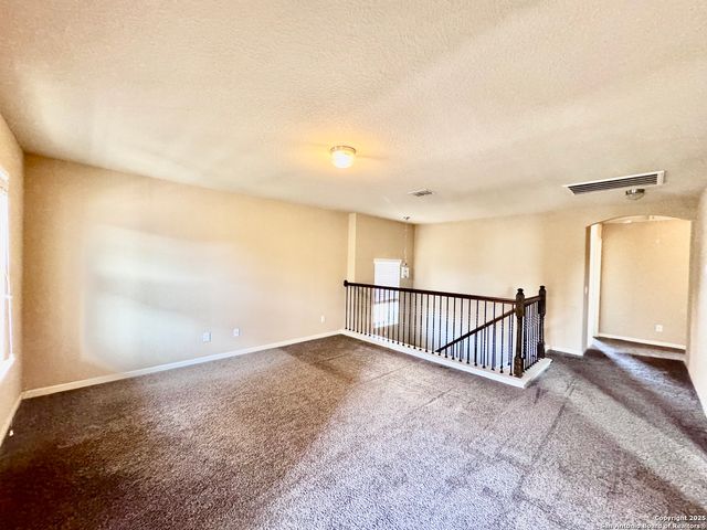 6814 Puente Fields, Converse, TX 78109