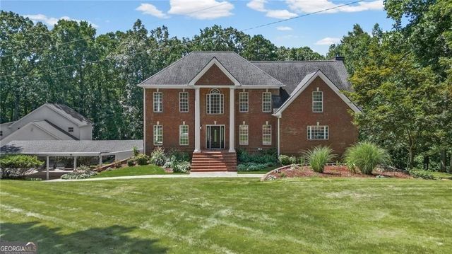 7488 Shadburn Ferry Road, Cumming, GA 30041