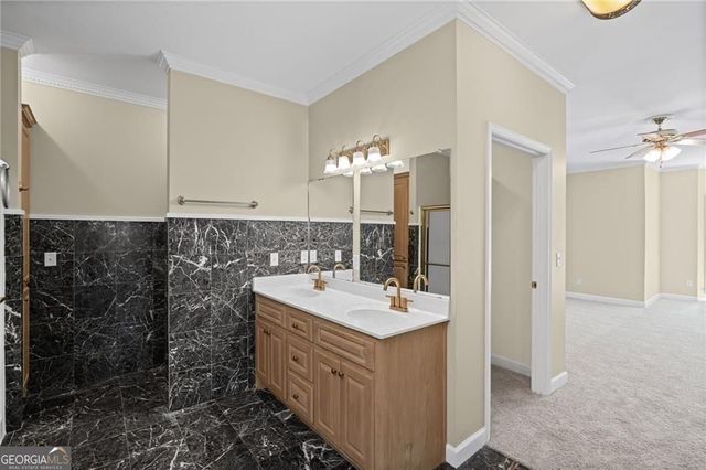 7488 Shadburn Ferry Road, Cumming, GA 30041