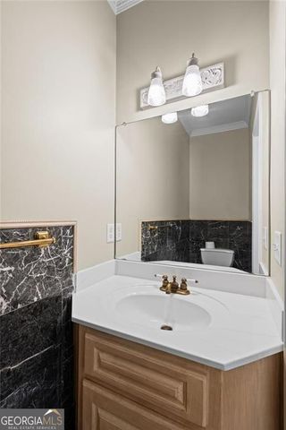 7488 Shadburn Ferry Road, Cumming, GA 30041