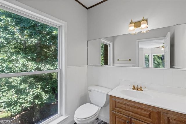 7488 Shadburn Ferry Road, Cumming, GA 30041