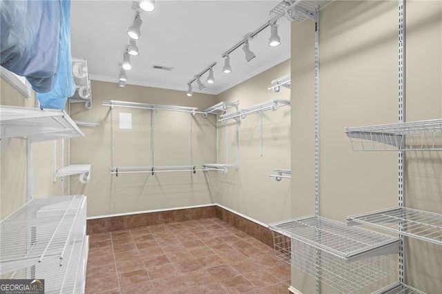 7488 Shadburn Ferry Road, Cumming, GA 30041