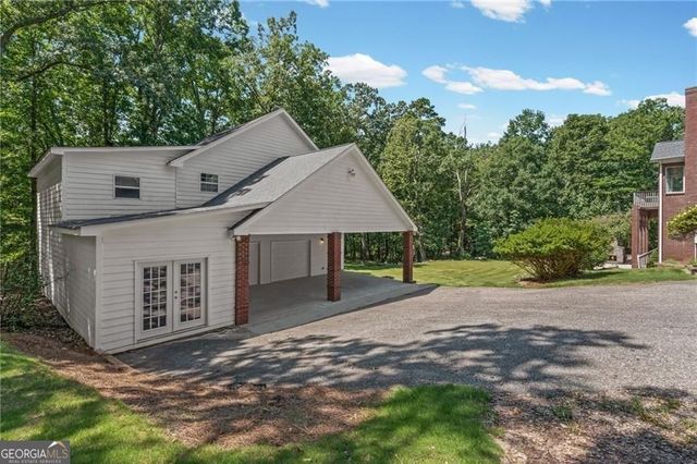 7488 Shadburn Ferry Road, Cumming, GA 30041