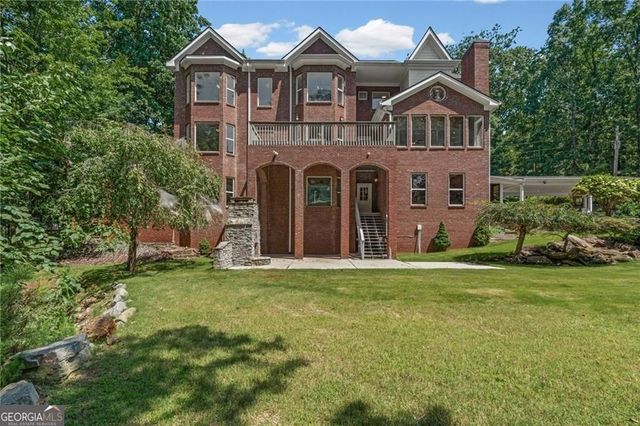 7488 Shadburn Ferry Road, Cumming, GA 30041