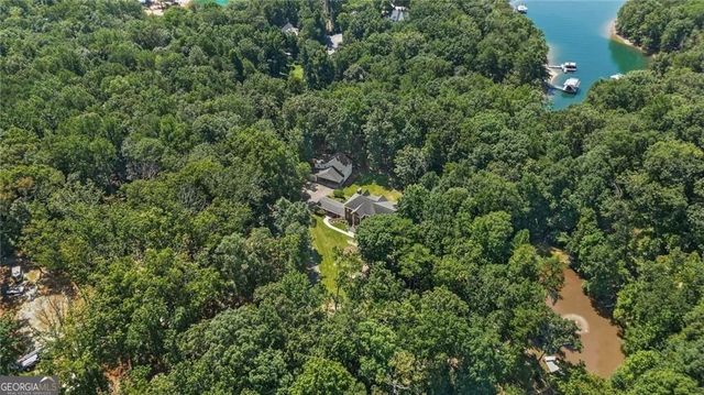 7488 Shadburn Ferry Road, Cumming, GA 30041
