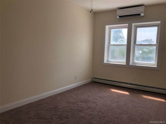 6 Nassau Boulevard, Garden City South, NY 11530