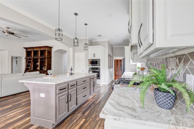 11914 Lake Mead Lane, Humble, TX 77346