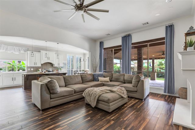 11914 Lake Mead Lane, Humble, TX 77346