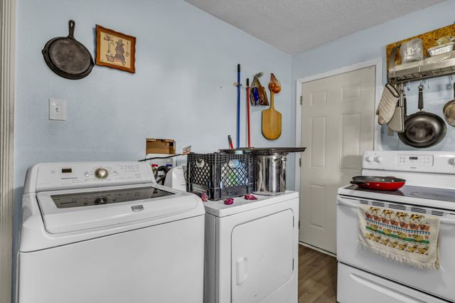 809 N Moore Road, Chattanooga, TN 37411