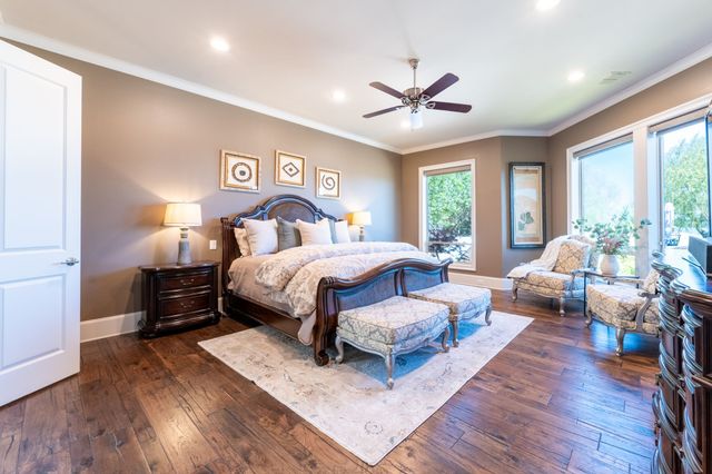 2210 Stone Hollow Drive, Rowlett, TX 75088