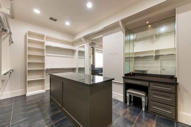 2210 Stone Hollow Drive, Rowlett, TX 75088