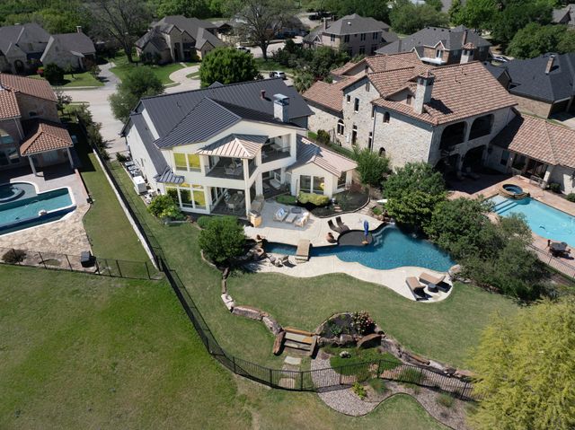 2210 Stone Hollow Drive, Rowlett, TX 75088