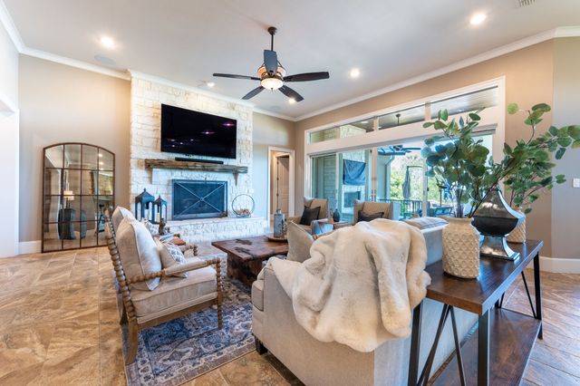 2210 Stone Hollow Drive, Rowlett, TX 75088