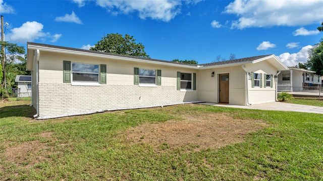 152 HATCHINEHA ROAD, Haines City, FL 33844