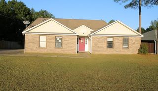 174 Villacrest Drive, Crestview, FL 32536