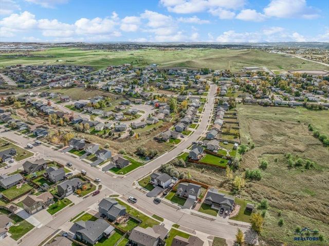 125 COBALT DR, Rapid City, SD 57701