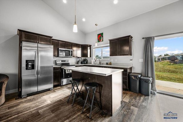 125 COBALT DR, Rapid City, SD 57701