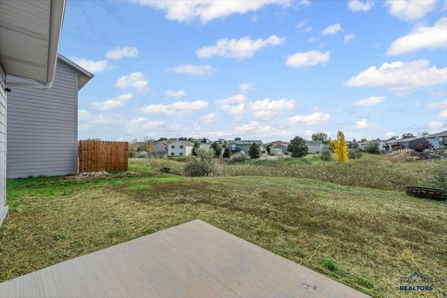 125 COBALT DR, Rapid City, SD 57701