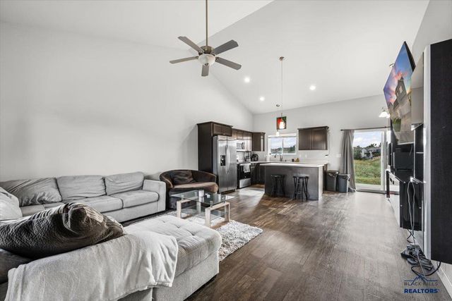 125 COBALT DR, Rapid City, SD 57701