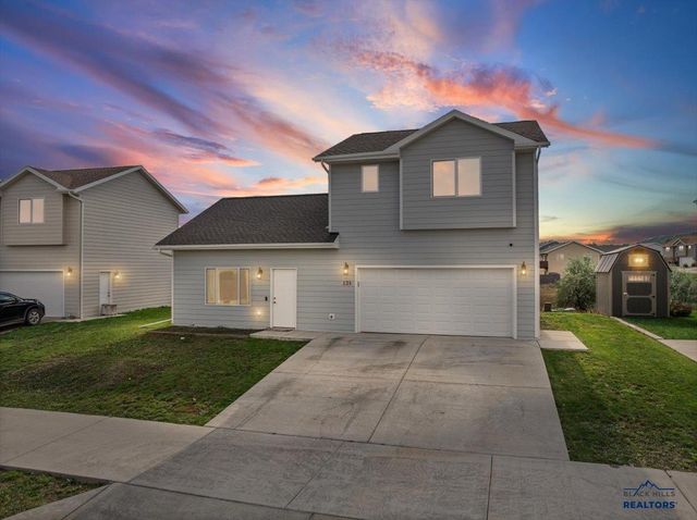 125 COBALT DR, Rapid City, SD 57701