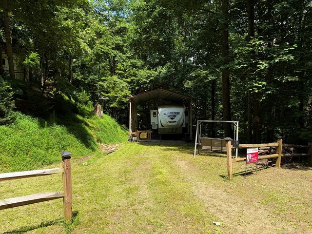 304 9th Street, Ellijay, GA 30540