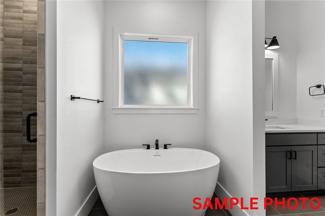 2946 N Old Wire Road, Fayetteville, AR 72703