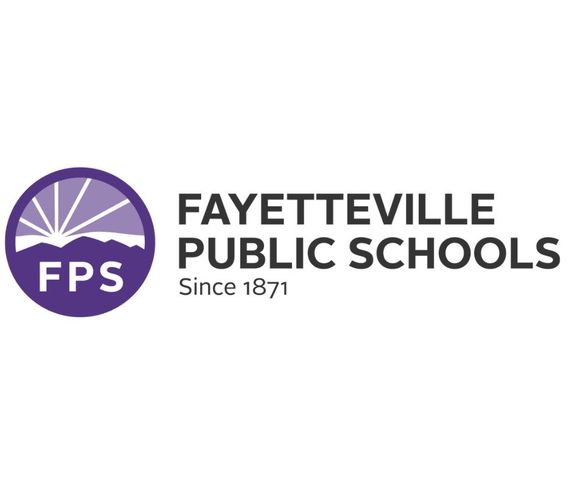 2946 N Old Wire Road, Fayetteville, AR 72703