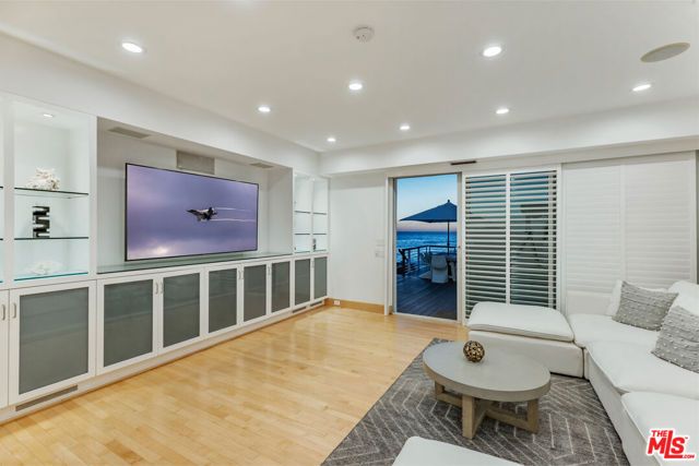 32062 Pacific Coast Highway, Malibu, CA 90265
