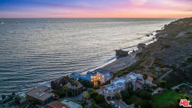 32062 Pacific Coast Highway, Malibu, CA 90265