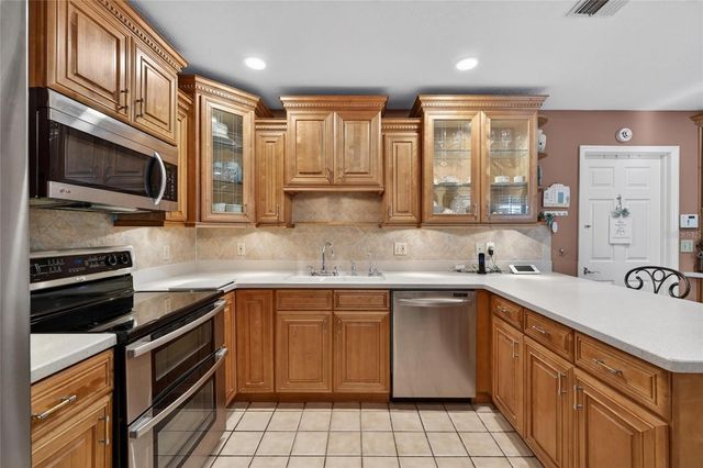 1311 W CARISSA COURT, Tampa, FL 33604