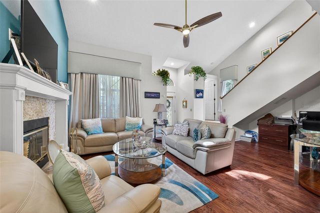 1311 W CARISSA COURT, Tampa, FL 33604