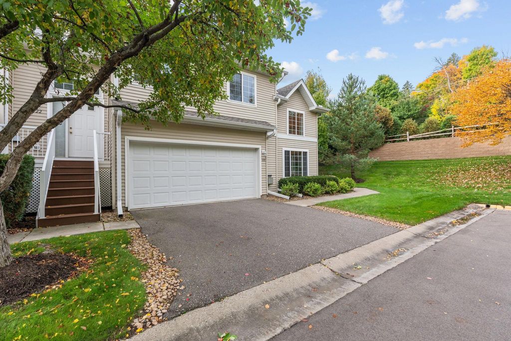 320 Willoughby Way W, Minnetonka, MN 55305 — photo 3