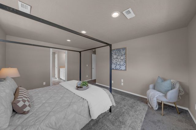 1718 E Mead Ln, Spokane, WA 99218