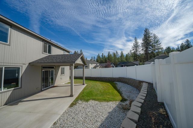 1718 E Mead Ln, Spokane, WA 99218