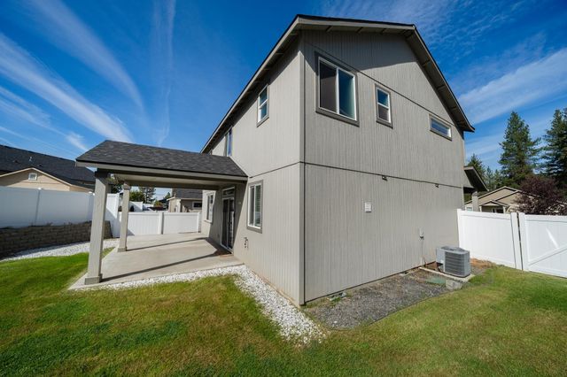 1718 E Mead Ln, Spokane, WA 99218