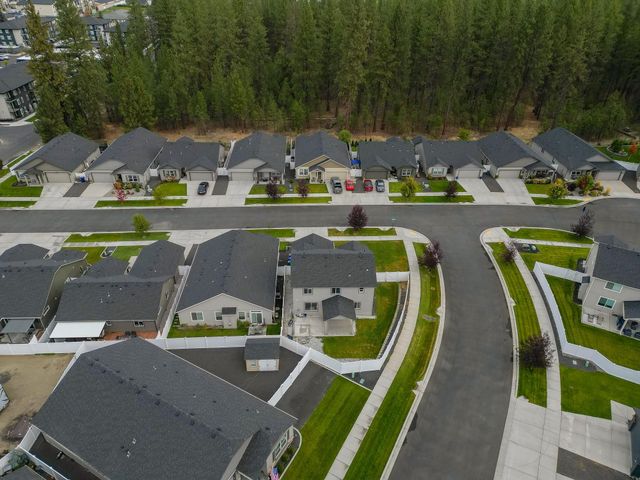 1718 E Mead Ln, Spokane, WA 99218