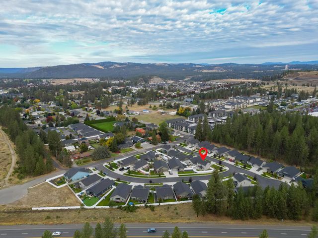 1718 E Mead Ln, Spokane, WA 99218