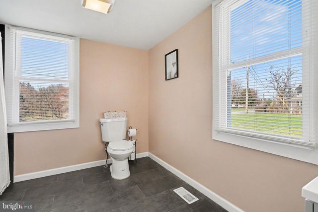 1602 N UNION ST, Middletown, PA 17057