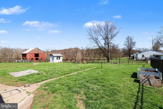 1602 N UNION ST, Middletown, PA 17057