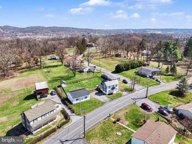 1602 N UNION ST, Middletown, PA 17057