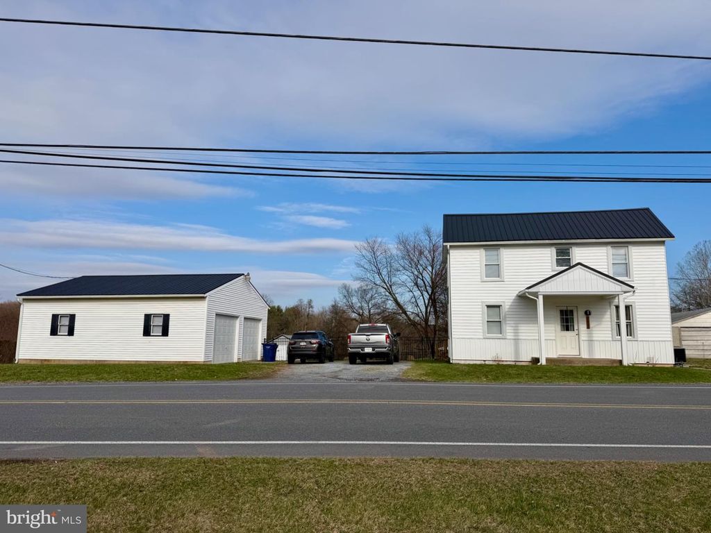 1602 N UNION ST, Middletown, PA 17057