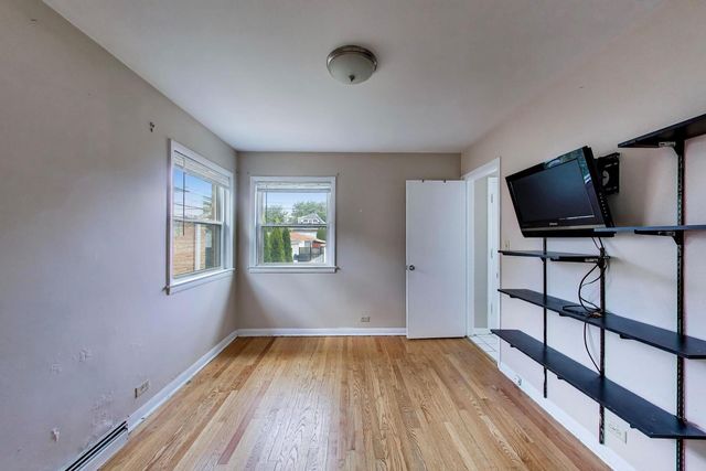 2941 N Rutherford Avenue, Chicago, IL 60634