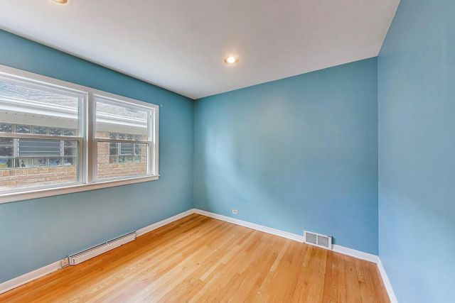 2941 N Rutherford Avenue, Chicago, IL 60634