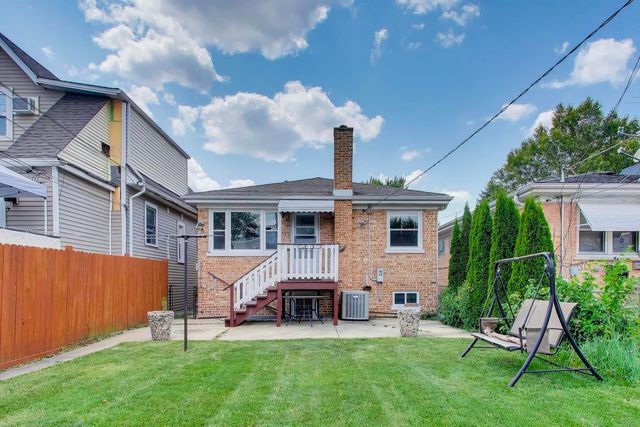 2941 N Rutherford Avenue, Chicago, IL 60634